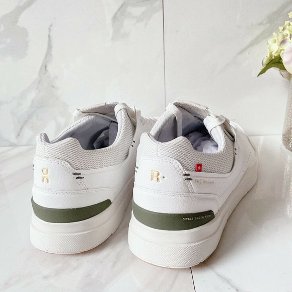 On Running Shoes | On Cloud Roger Centre Court Tennis Sneaker Running